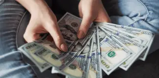 The Different Ways People Use The Internet To Get Passive Income